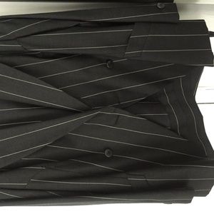 ESCADA by Margaret’s Ley